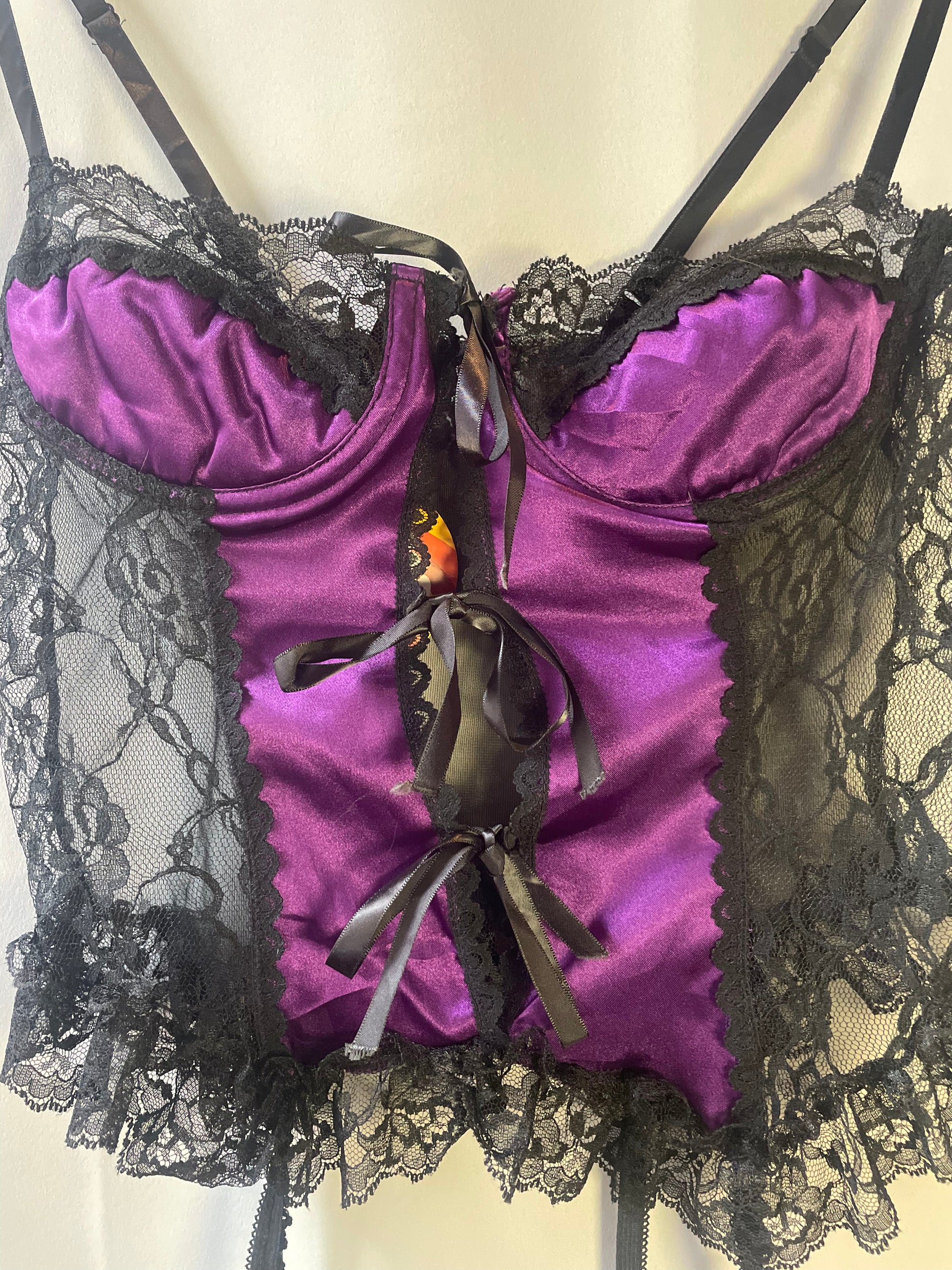Haut dentelle mauve S