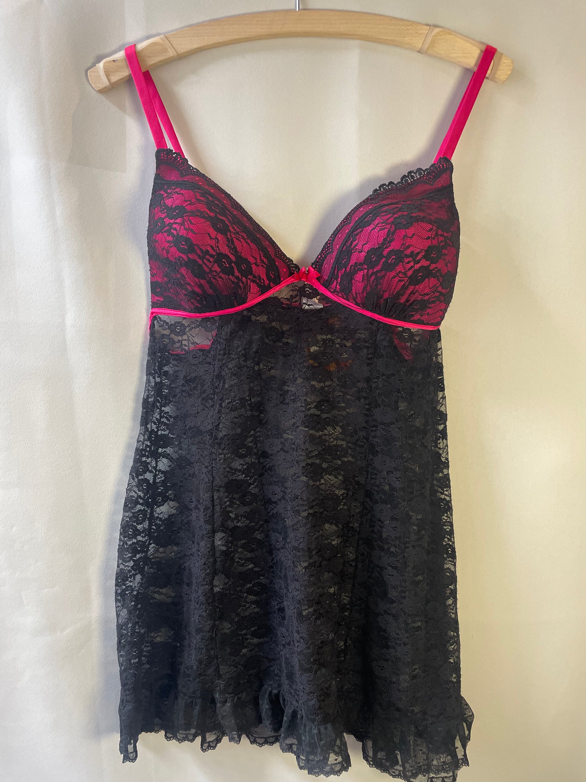 Nuisette rose et noire XL