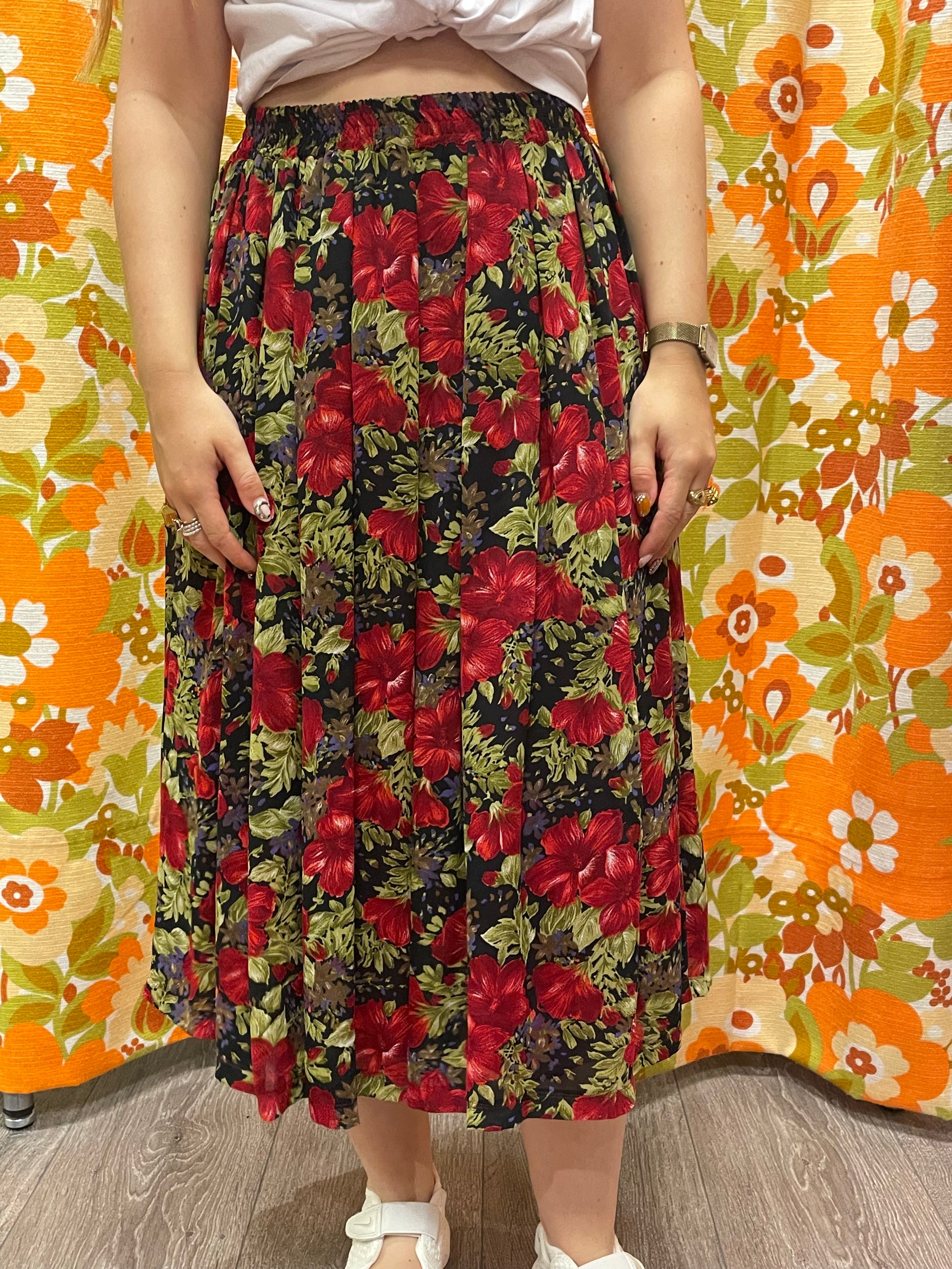 Jupe fleurs rouges M