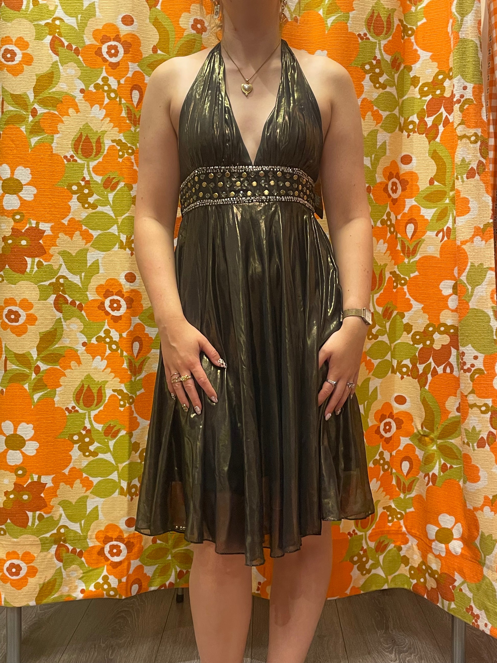 Robe dorée dos nus S