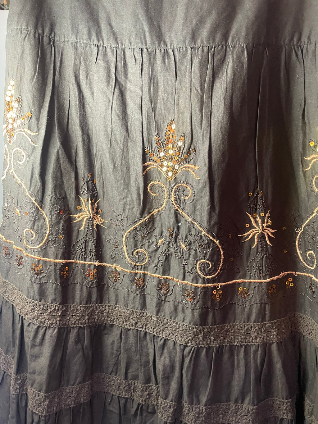 Jupe sequins et broderies XL