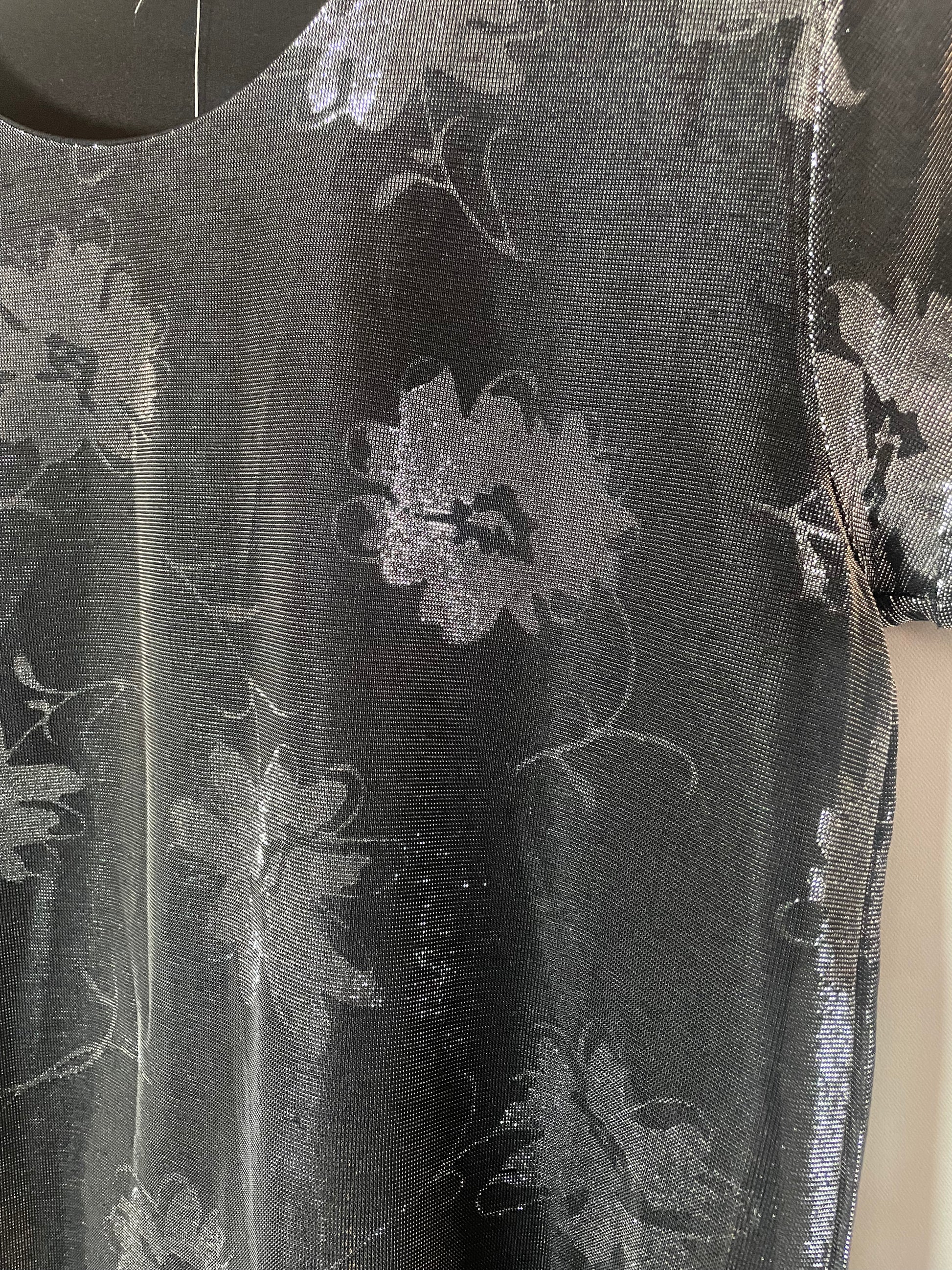 T-shirt brillant fleurs L