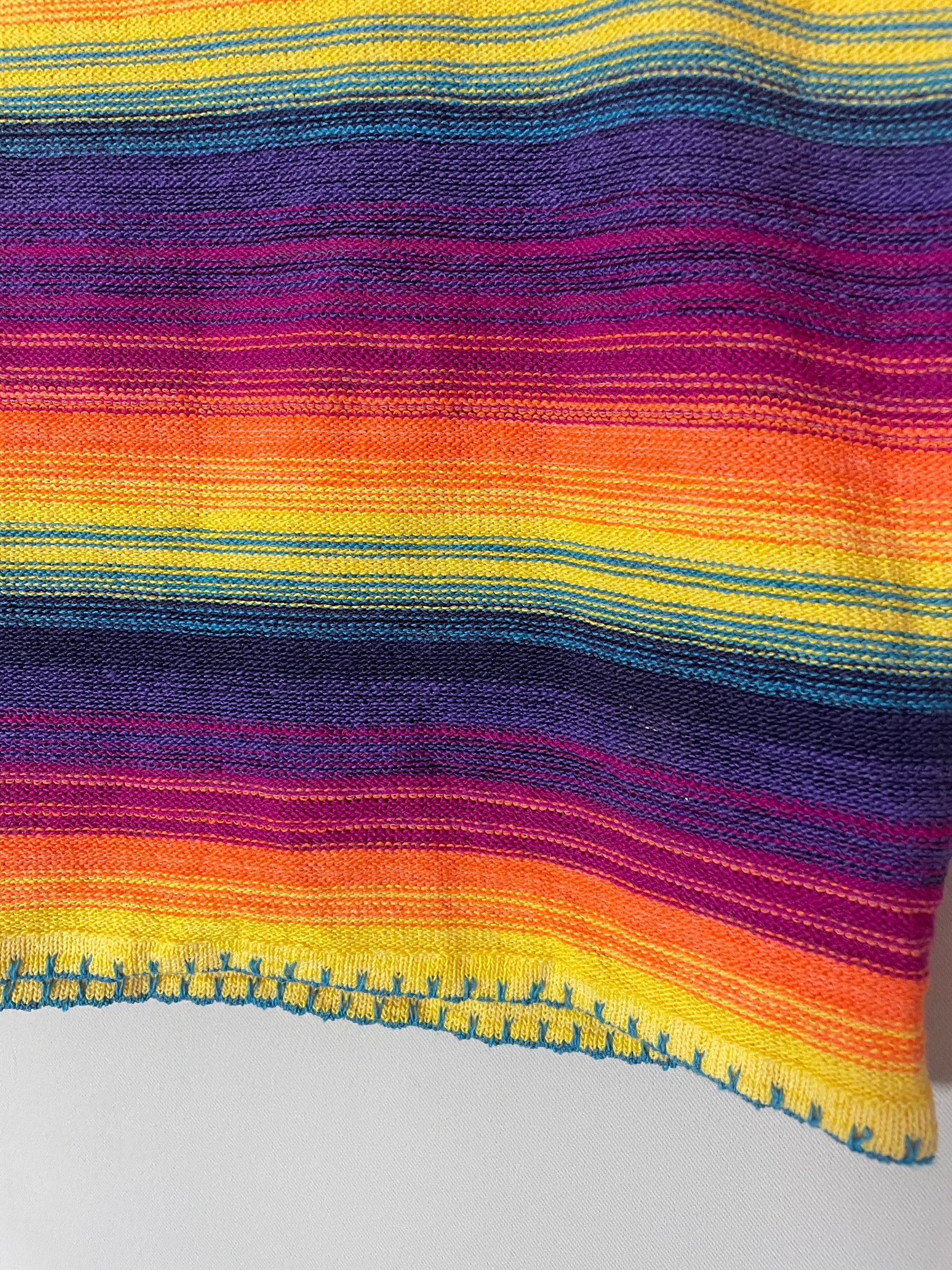Top rainbow S