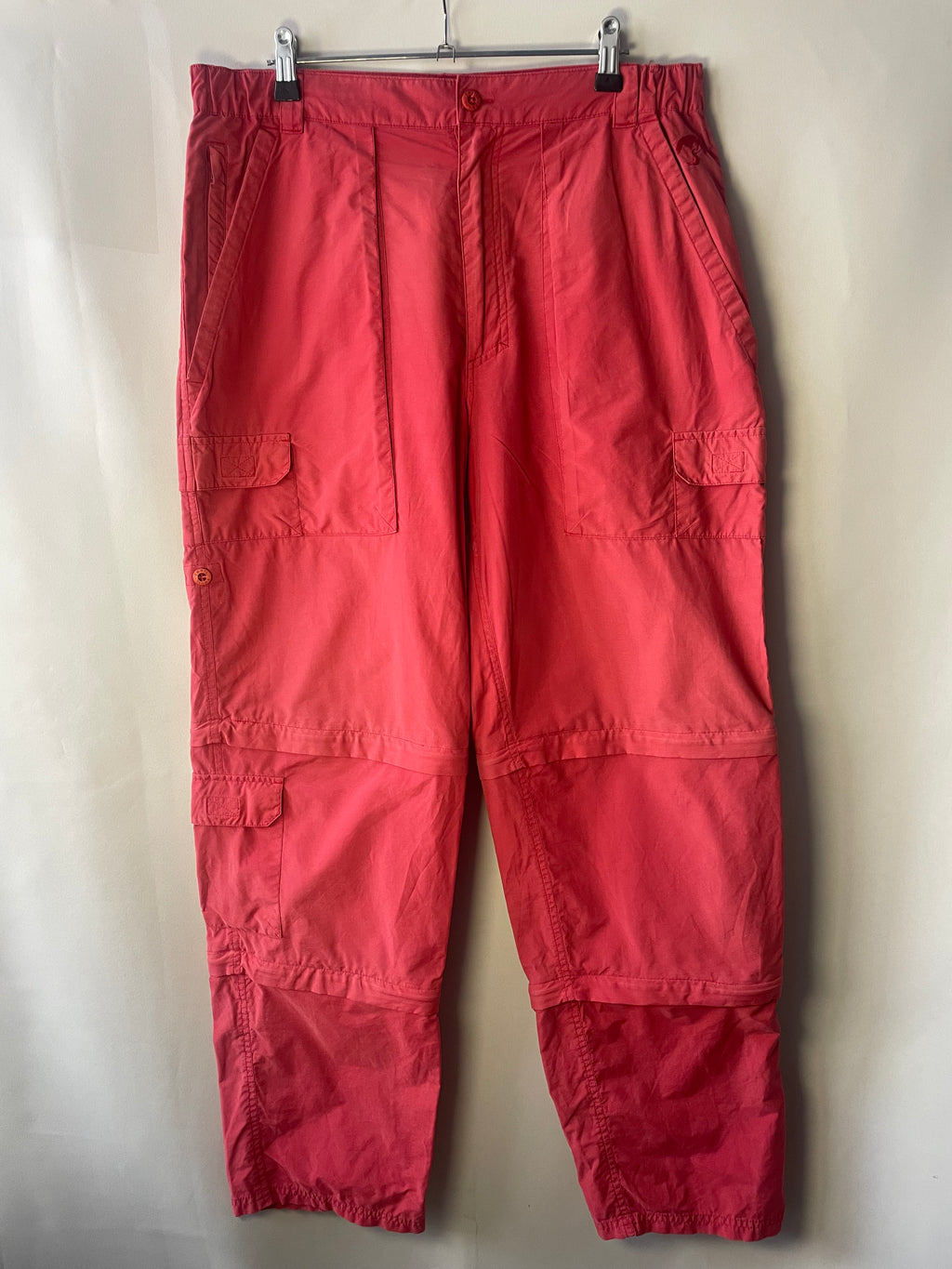 Cargo clair rouge M